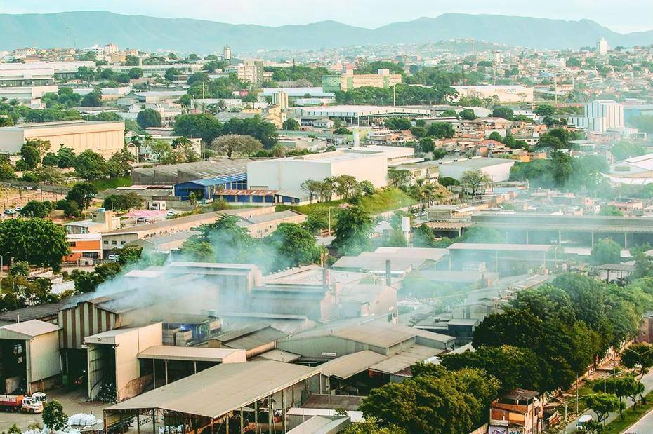 Os moradores querem cobrar da Prefeitura de Contagem mais fiscalização nas empresas poluentes