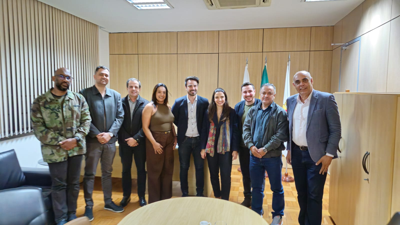 Grupo se reuniu com o secretário municipal de Governo, Guilherme Daltro, na semana passada