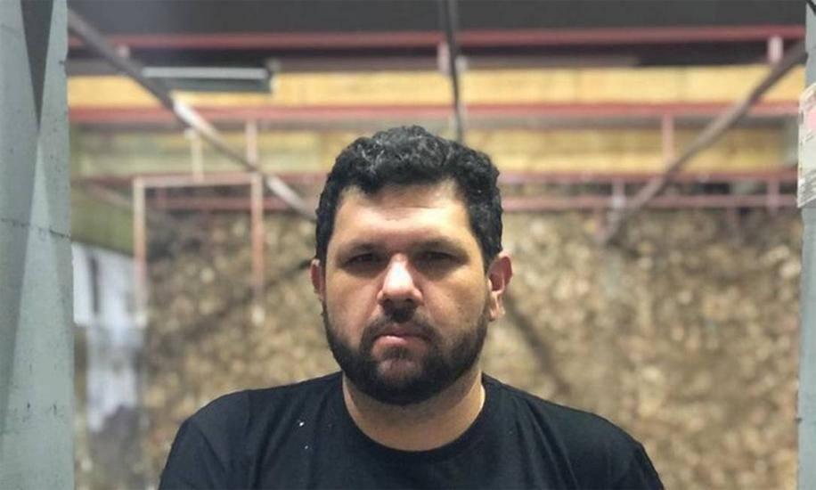 O blogueiro bolsonarista Oswaldo Eustáquio chegou a ser localizado no Paraguai
