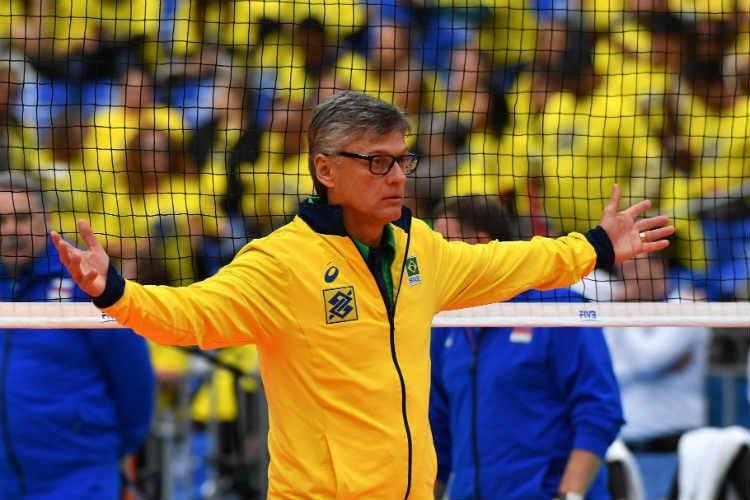 Após bater a França, Renan pede 'pés no chão' à seleção de vôlei contra Holanda