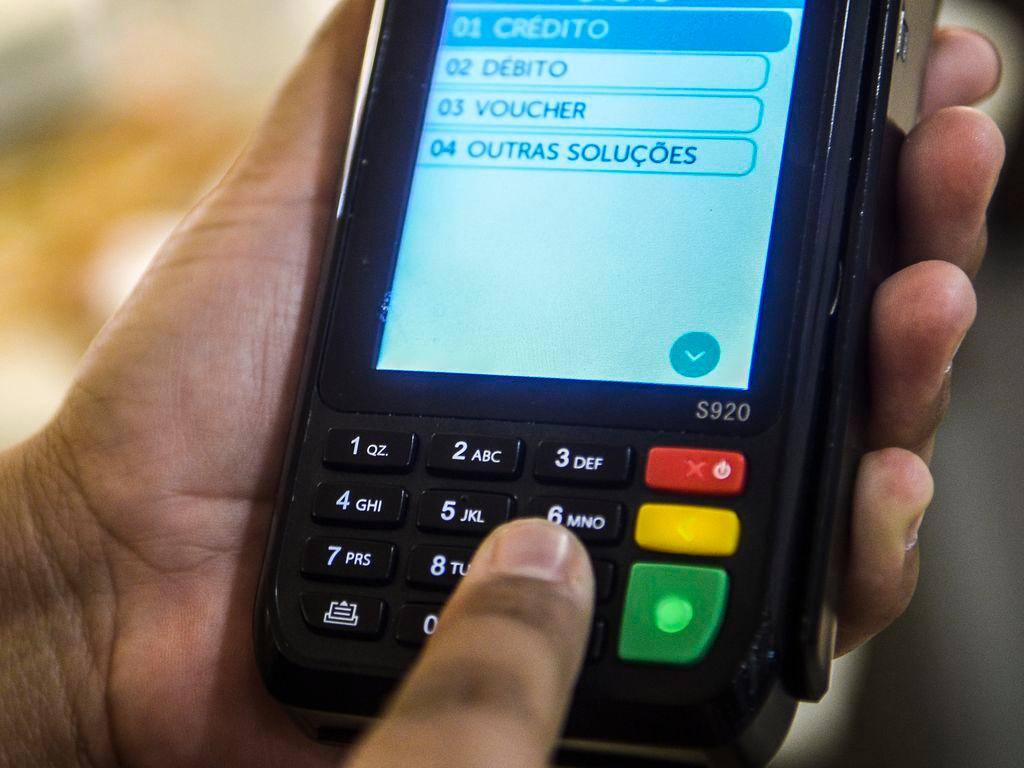 Golpistas adulteravam valores e cobravam bem mais dos turistas no Rio de Janeiro