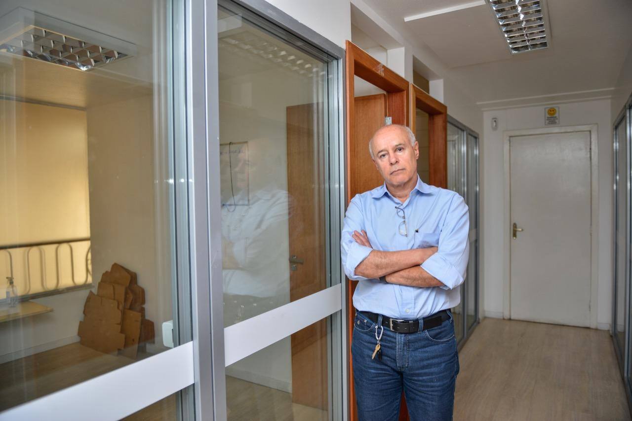 Jeferson Terra Passos, Idoso espancando no edificio Itatiaia no centro da cidade