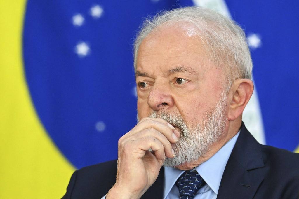 Presidente trocou dois ministros na última semana e ainda enfrenta escândalo por esquema de fraudes no INSS
