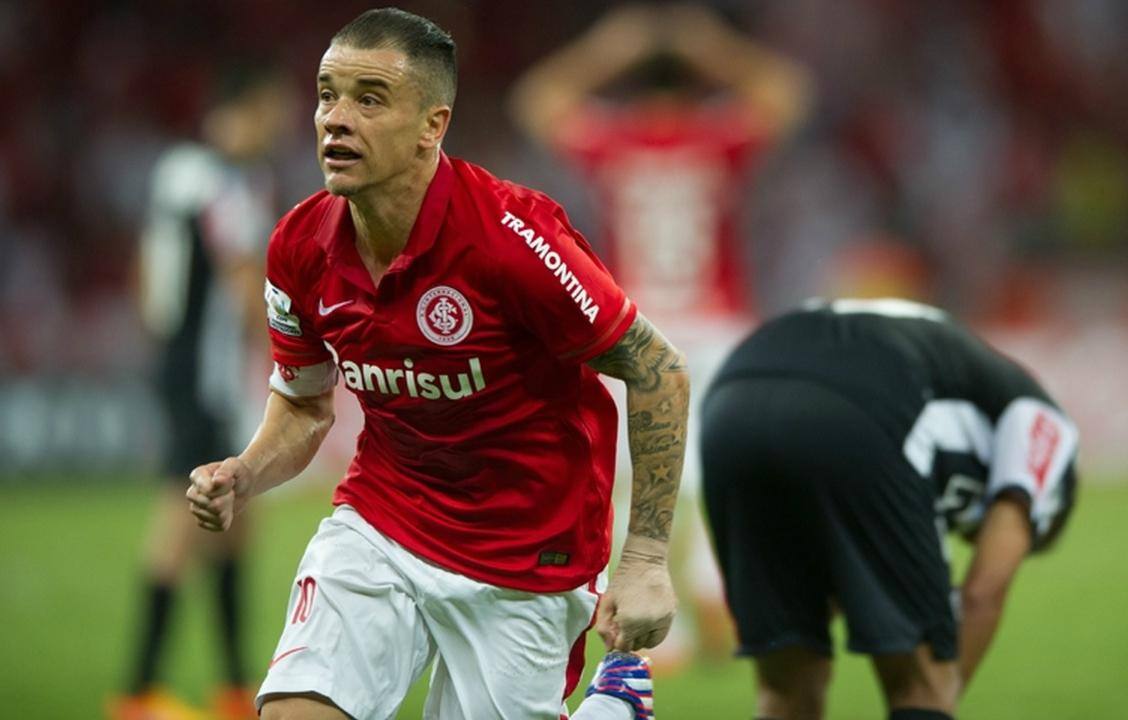 D'Alessandro marcou gol de placa no Atlético 