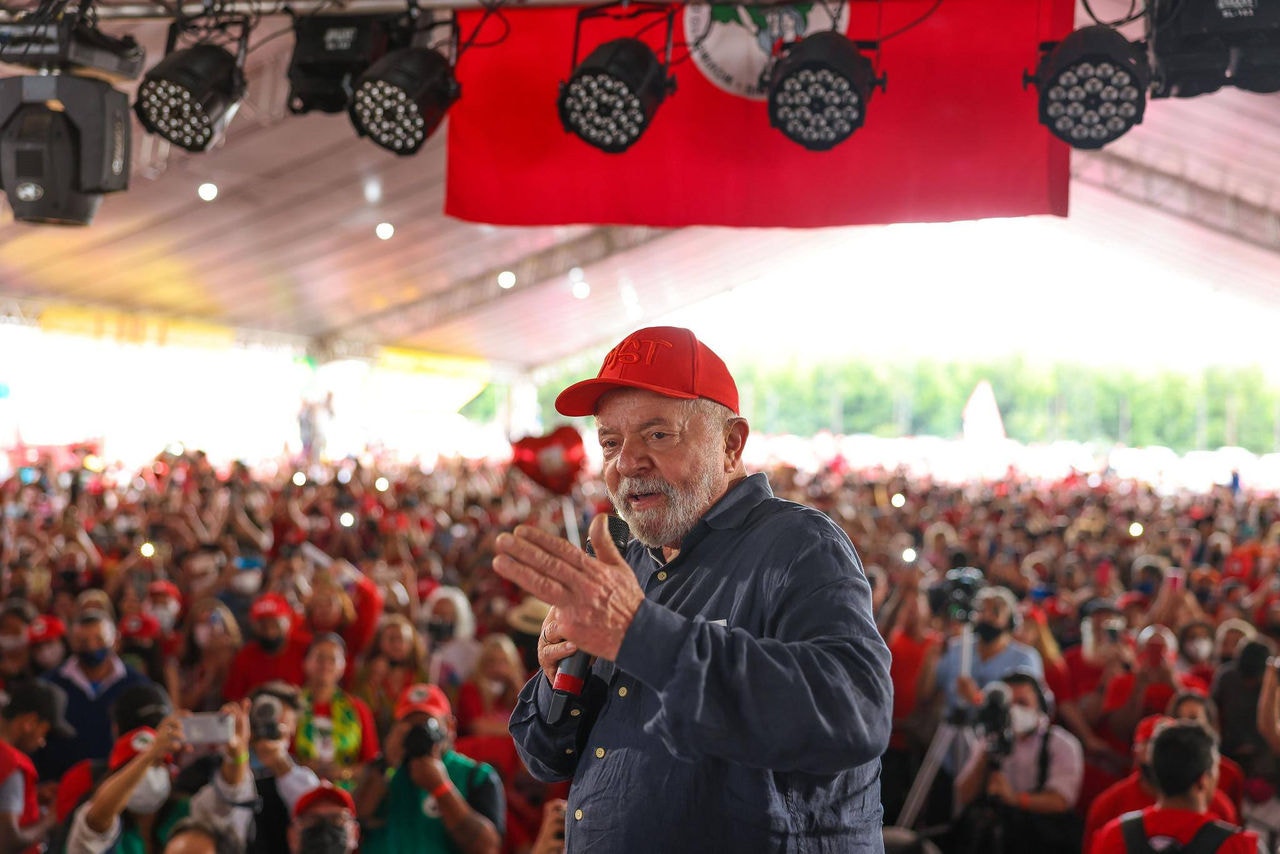 Entrada do MST no Conselhão a pedido de Lula acontece em meio a atritos com o agronegócio por invasão de terras
