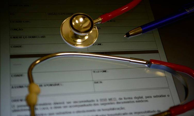 Operadoras de planos de saúde estão tendo prejuízo, segundo a Abramge/MG