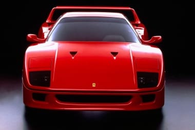 Ferrari F40 estava entre as figurinhas mais desejadas nos álbuns sobre carros dos anos 80 e 90