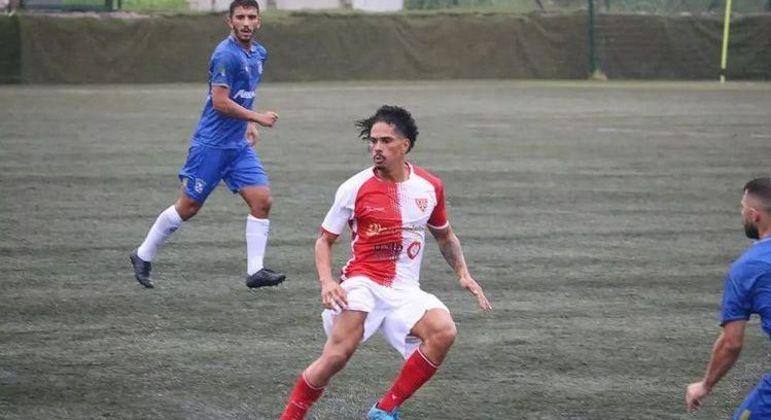 Iago Victor dos Santos, que era jogador de futebol profissional e morreu na França