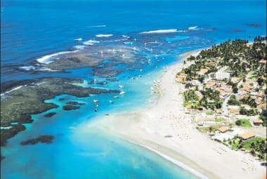 Porto de Galinhas é quinto destino mais procurado pelos turistas no país