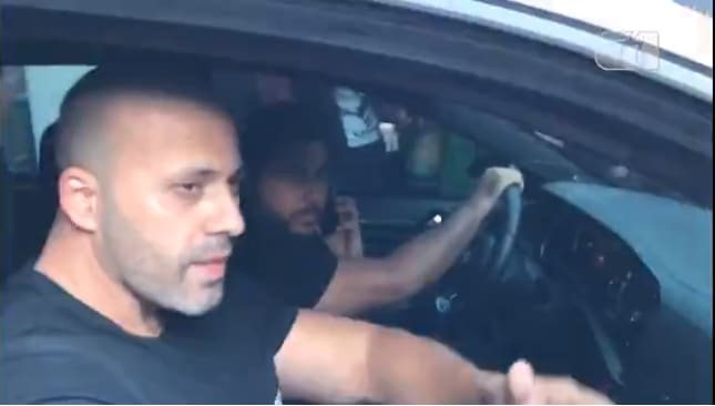 Daniel Silveira deixa prisão