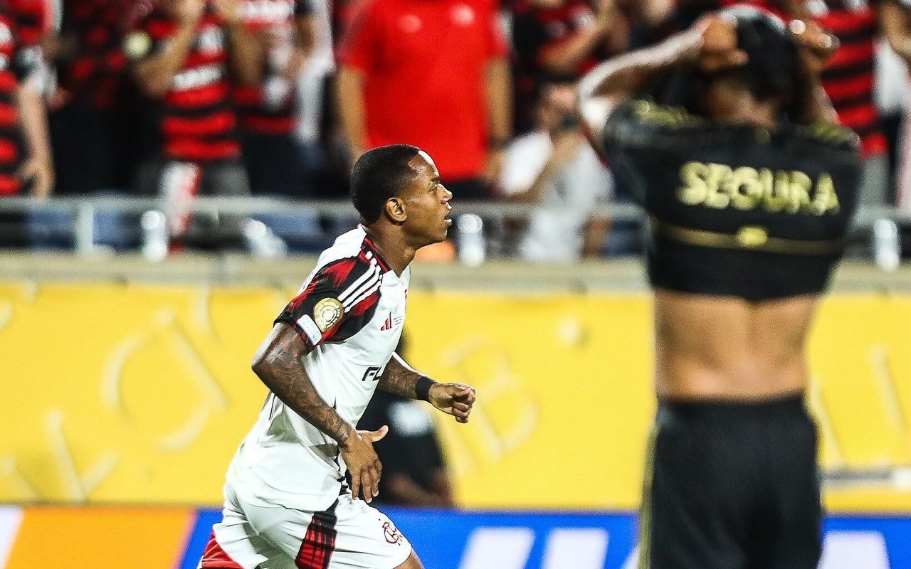 Wallace Yan comemora gol pelo Flamengo no Mundial de Clubes (Foto: Gilvan de Souza/Flamengo)