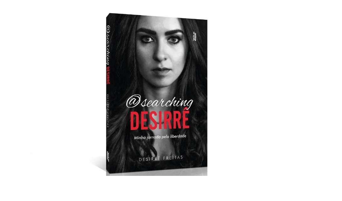 Foto mostra a capa do livro escrito por Desirrê, uma das vítimas de Kat Torres