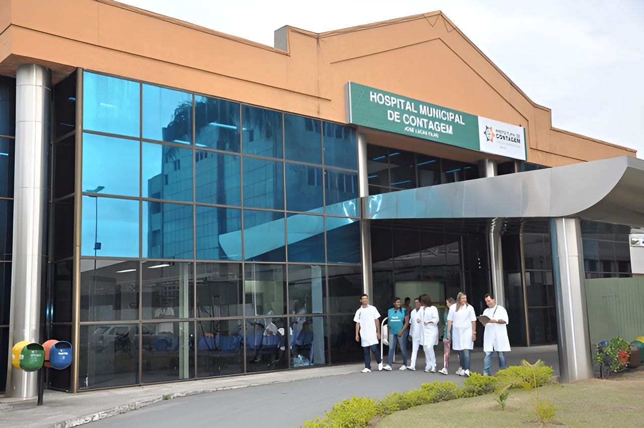 Crianças foram levadas para o Hospital Municipal de Contagem