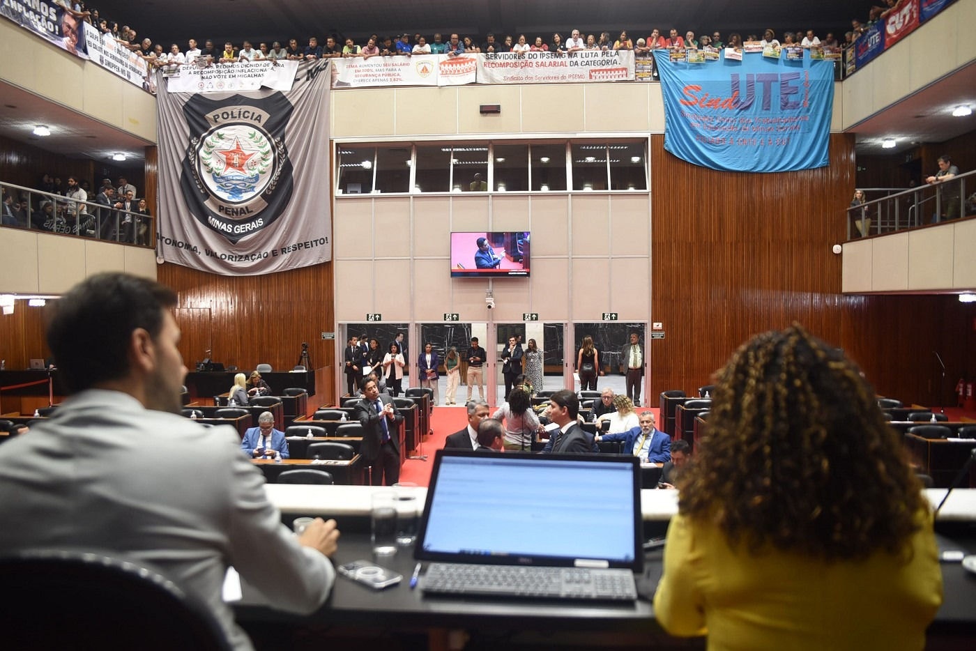 O governo de Romeu Zema (Novo) endureceu o tratamento com parlamentares da base que não têm sido fieis nas votações