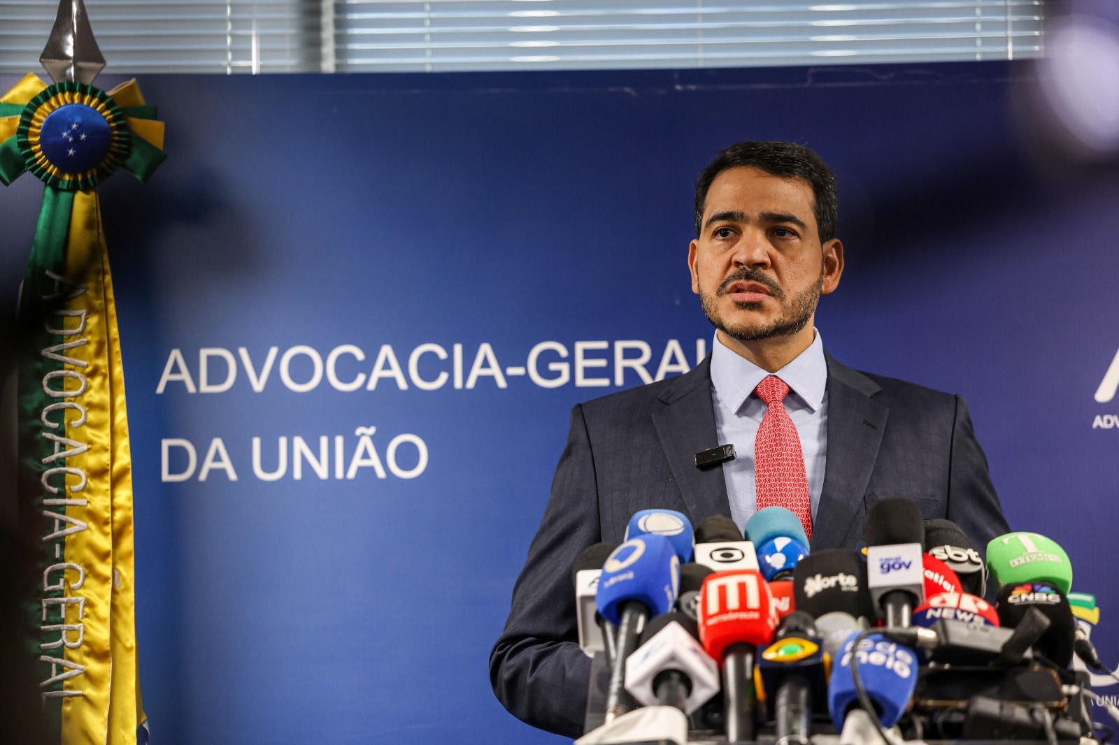 Nesta quarta-feira, Jorge Messias reagiu à aplicação de sanções pelos EUA ao ministro do STF Alexandre de Moraes