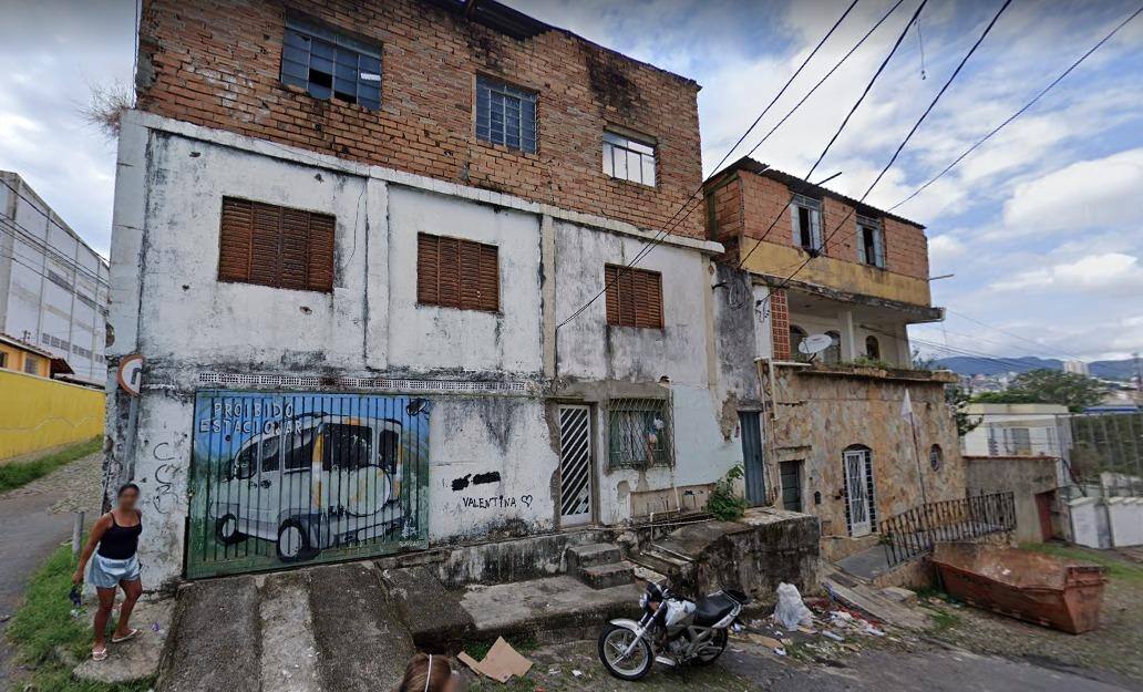 Adolescentes correram para um imóvel na rua Alexandre Tourinho, no bairro Horto