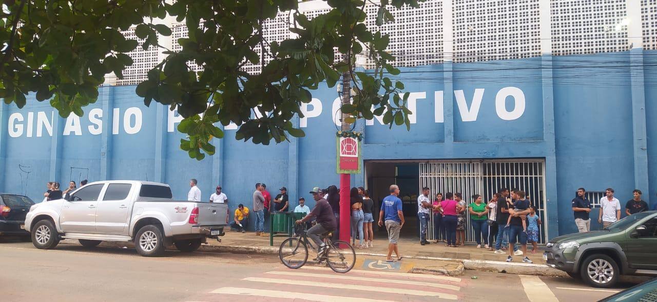 Velório ocorre no ginásio do Jóquei Clube, em Paracatu