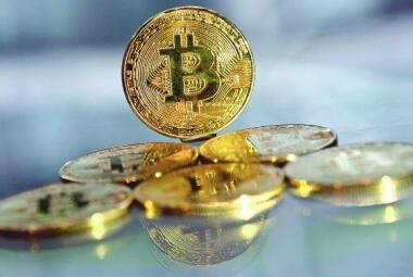130 transações foram duplicadas, cerca de 30 saques de bitcoins
