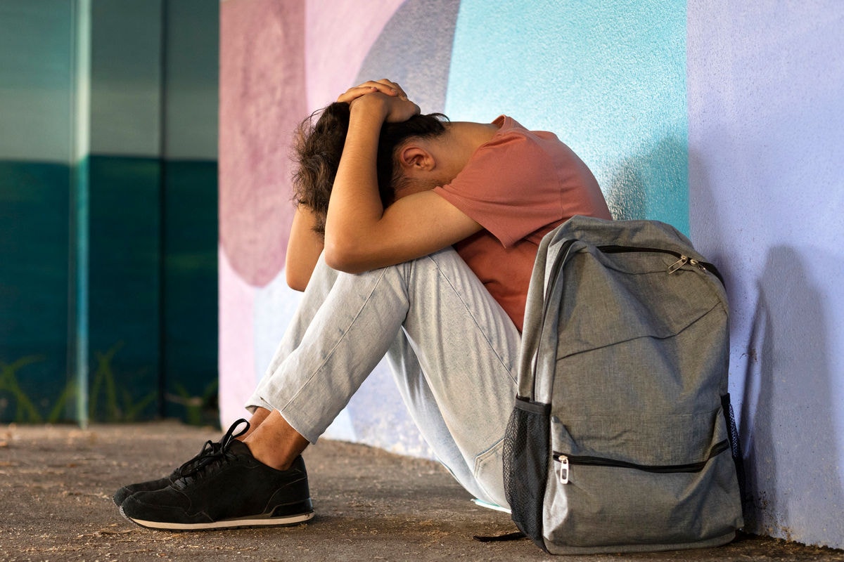 Mercado de trabalho perde qualificação com jovens que desistem do ensino superior