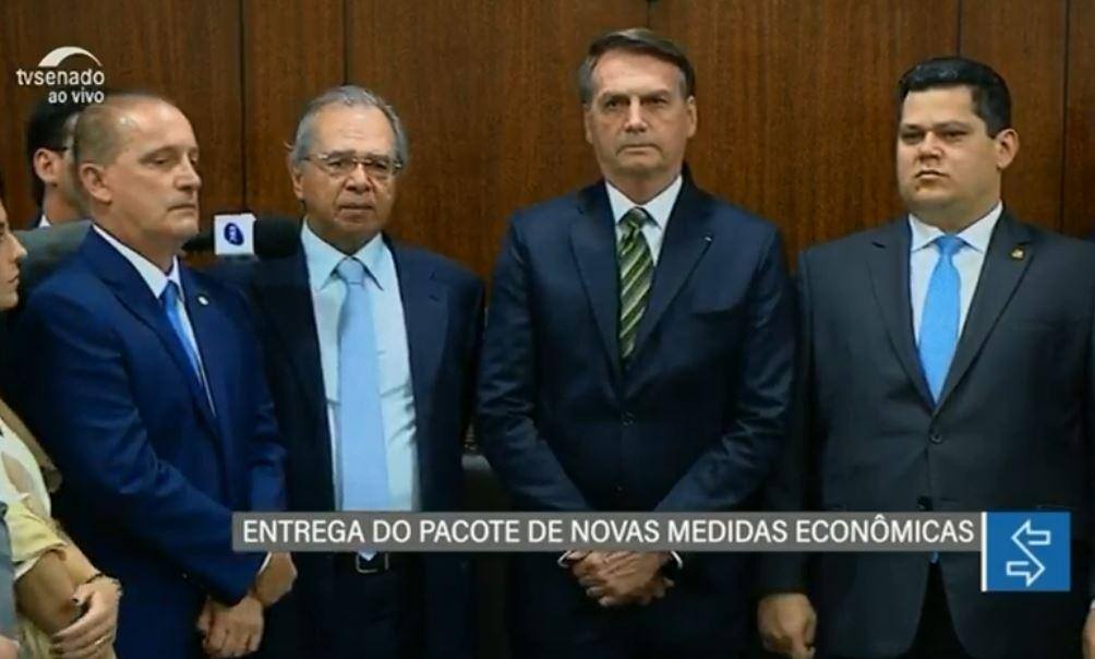 Bolsonaro e Paulo Guedes