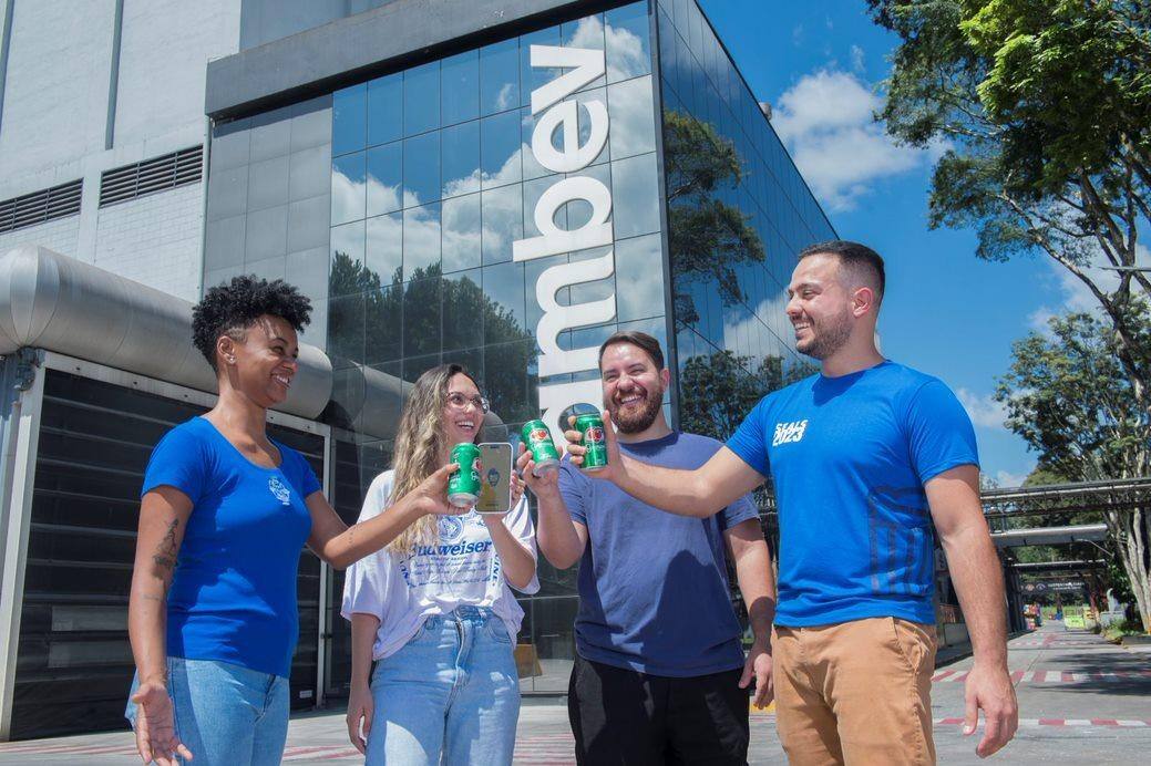 Jovens participam de Programa de Estágio da Ambev