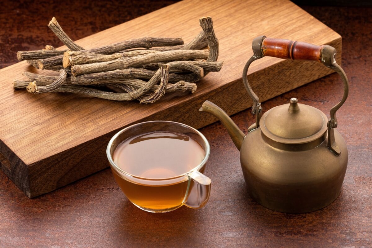Chá de valeriana com raiz seca