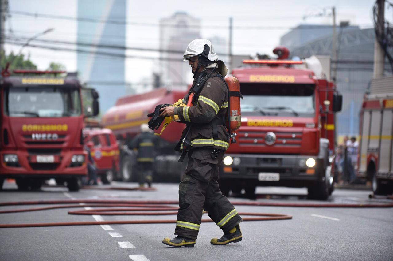 Corpo de Bombeiros já atua na local