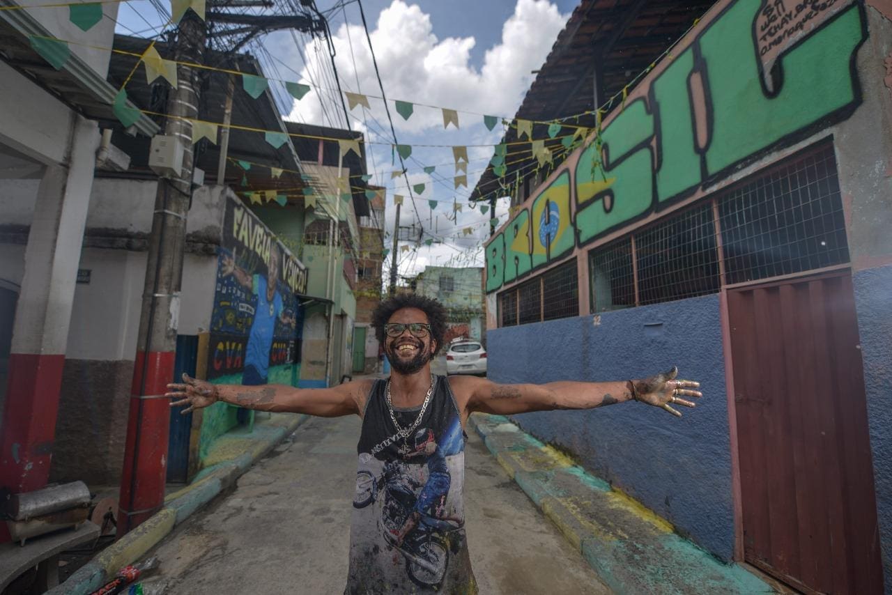 artista-visual-eder-quirino-bob-grafite-design-vernacular