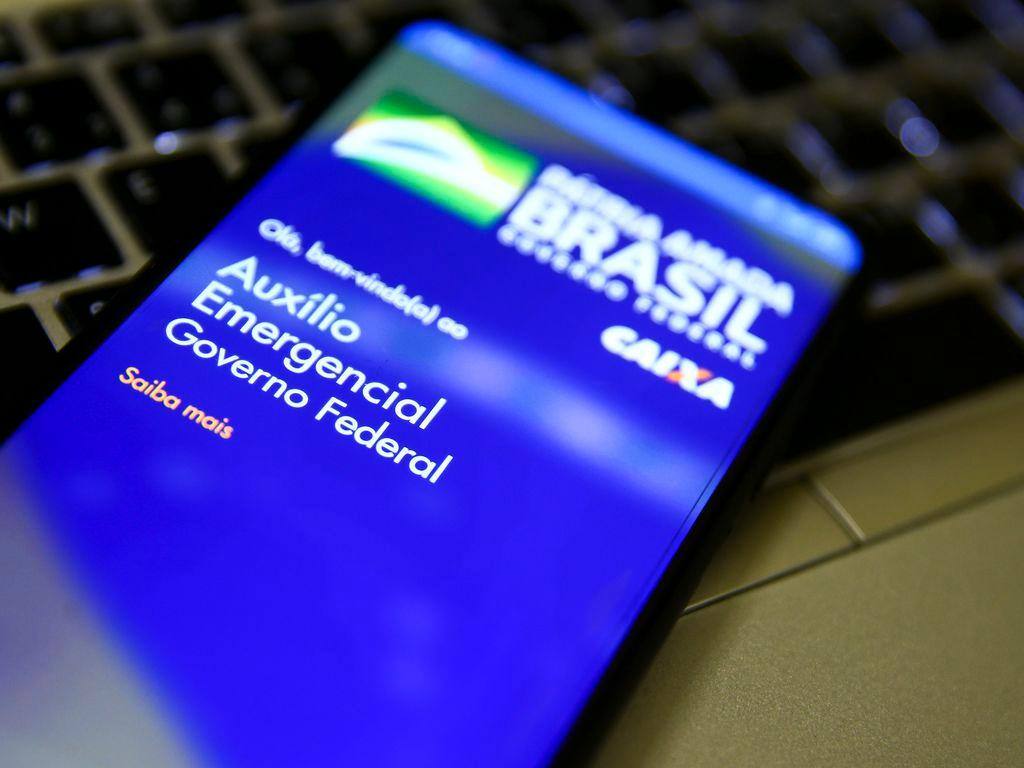 Governo estuda valor variável para auxílio, e menor parcela pode ser de R$ 150