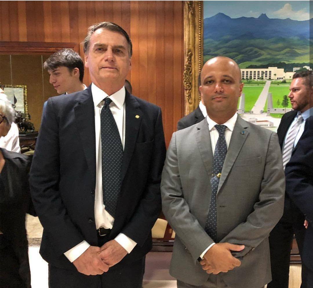 Bolsonaro e o futuro líder do governo na Câmara