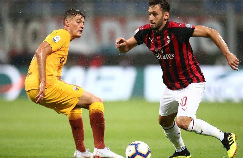 Milan bateu a Roma no San Siro, por 2 a 1, pelo Campeonato Italiano