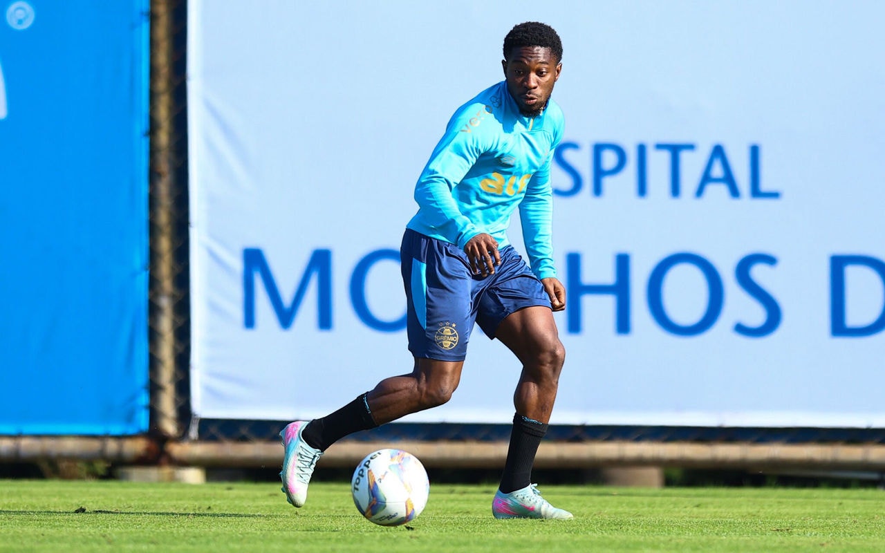 Amuzu deve ser titular no jogo do Grêmio contra o São José. (Foto: Rodrigo Fatturi/Grêmio FBPA)