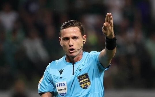 Árbitro Ramon Abatti Abel apita América-RN x Santa Cruz (Foto: Cesar Greco / Palmeiras)