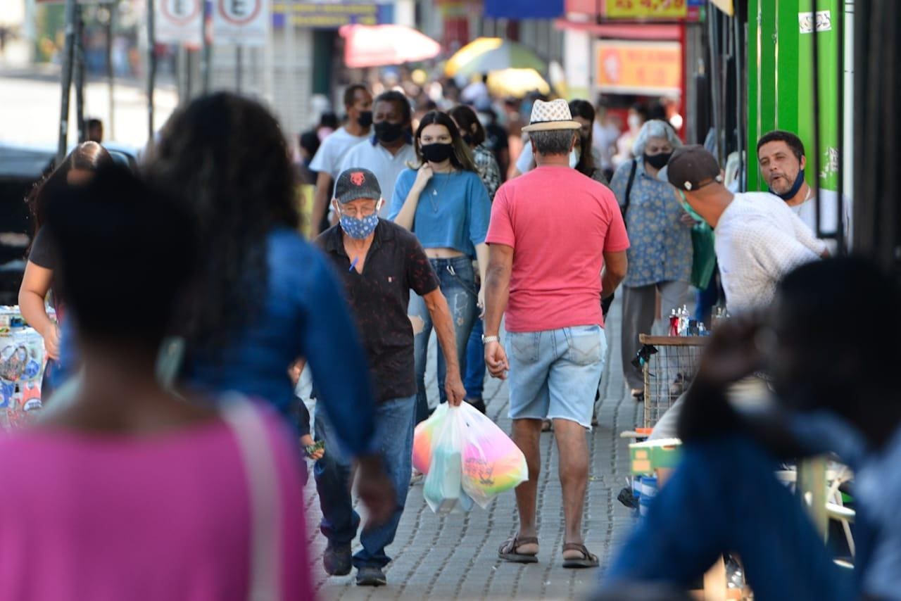 reabertura do comércio em contagem abril 2021 covid