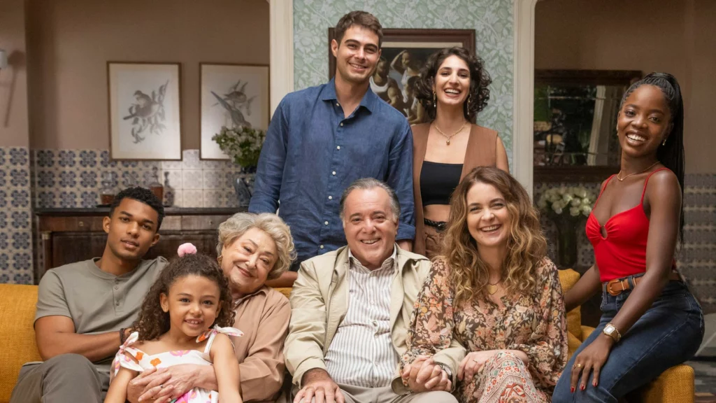 Davi (Rafa Vitti), Ayla(Bel Lima), Samuel (Juan Paiva), Rosa (Suely Franco), Sofia (Elis Cabral), Abel (Tony Ramos), Filipa (Claudia Abreu) e Leo (Clara Moneke) em Dona de Mim