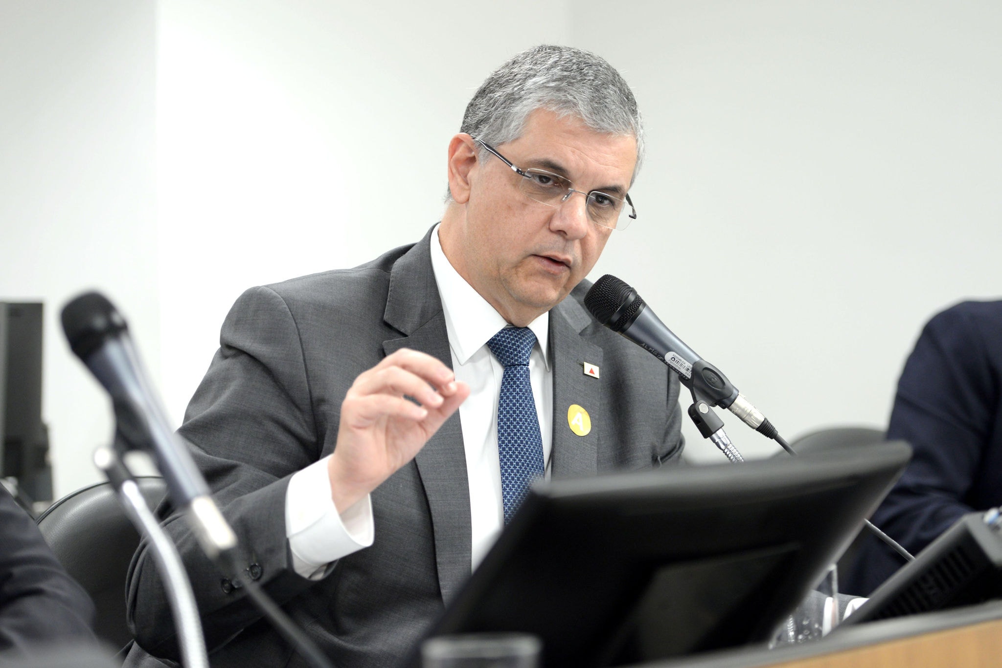 Secretário de Fazenda, Gustavo Barbosa