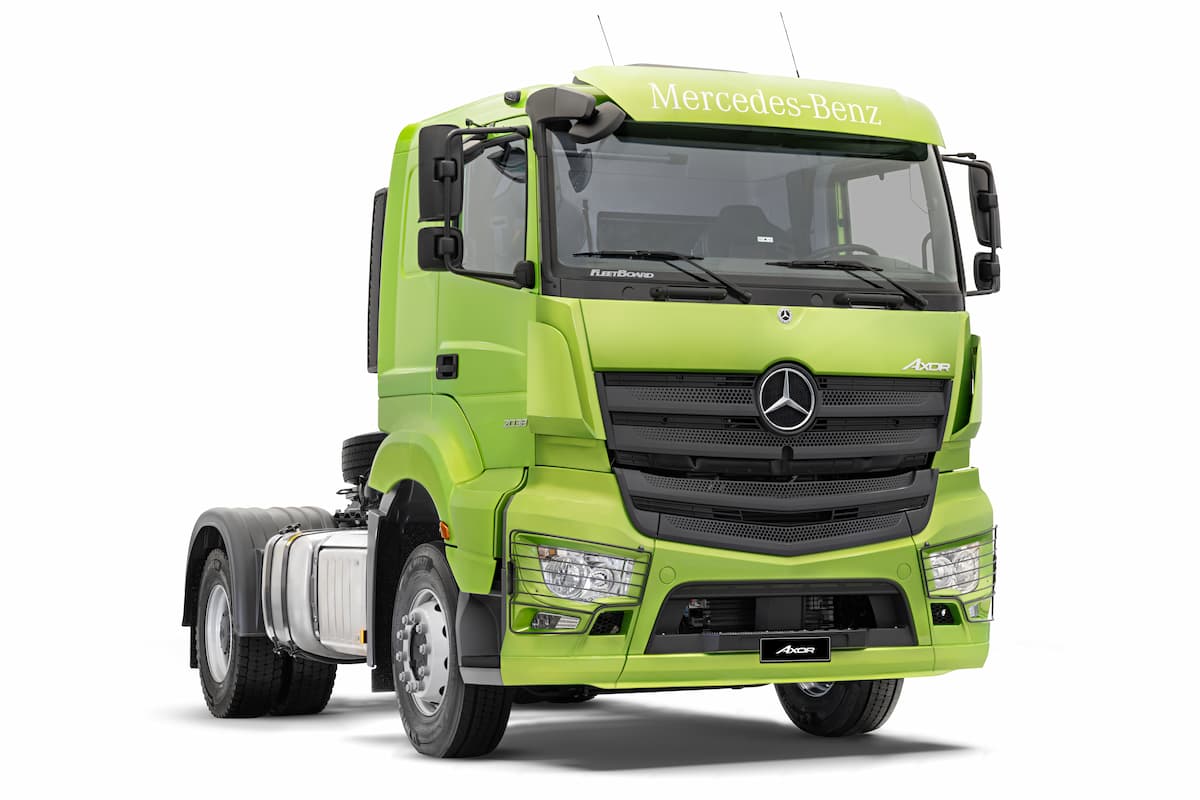 Mercedes-Benz Axor retorno ao mercado em versões 4x4 e 6x2