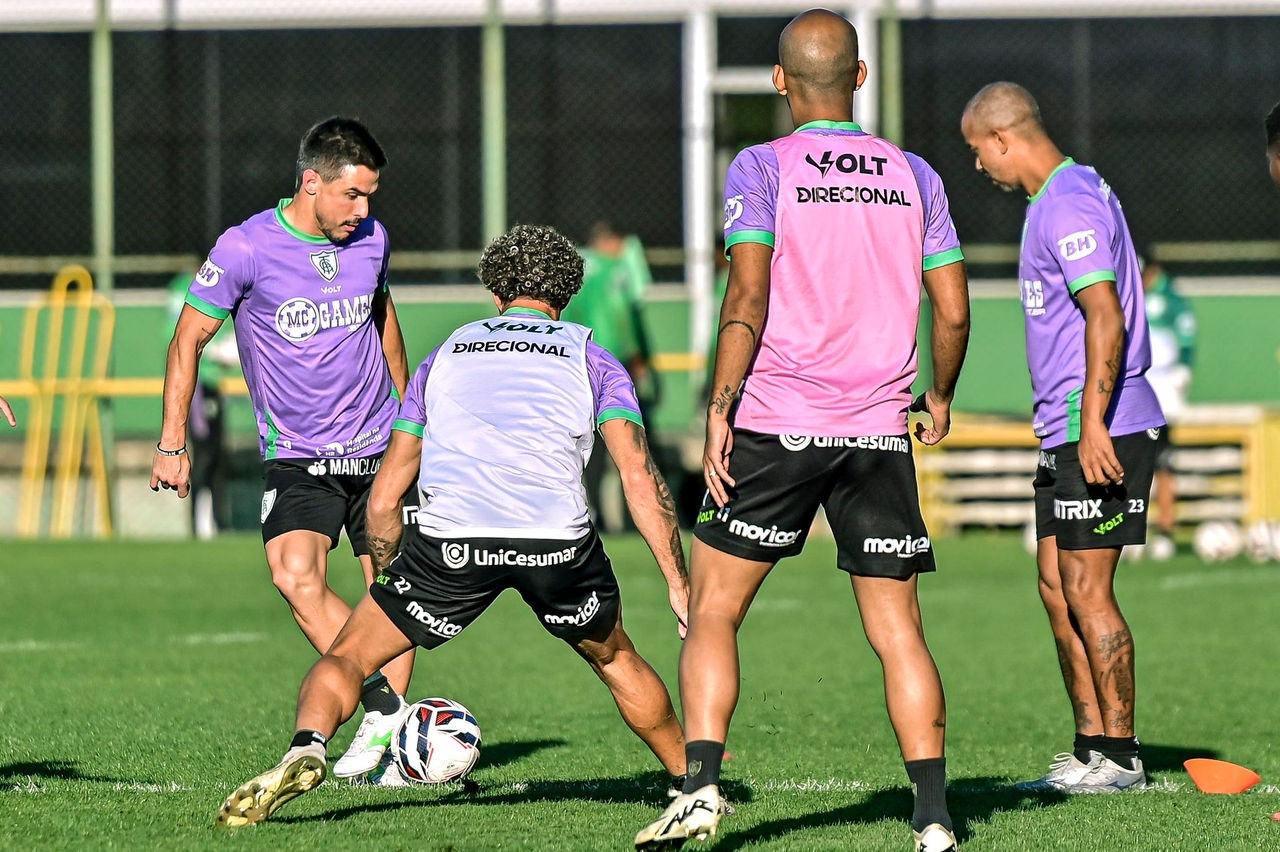 América depende de adversários para não piorar a situação.