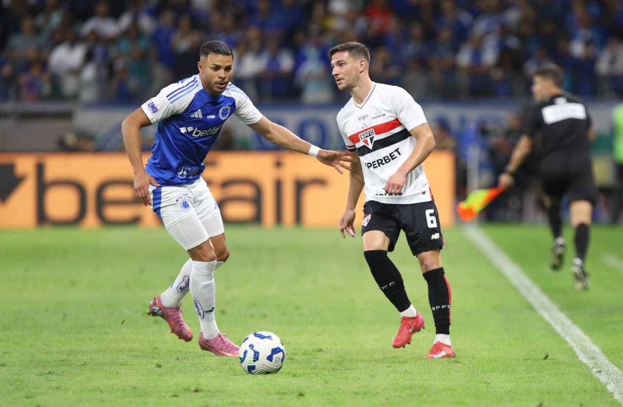 Time venceu o São Paulo por 2 a 0 em BH