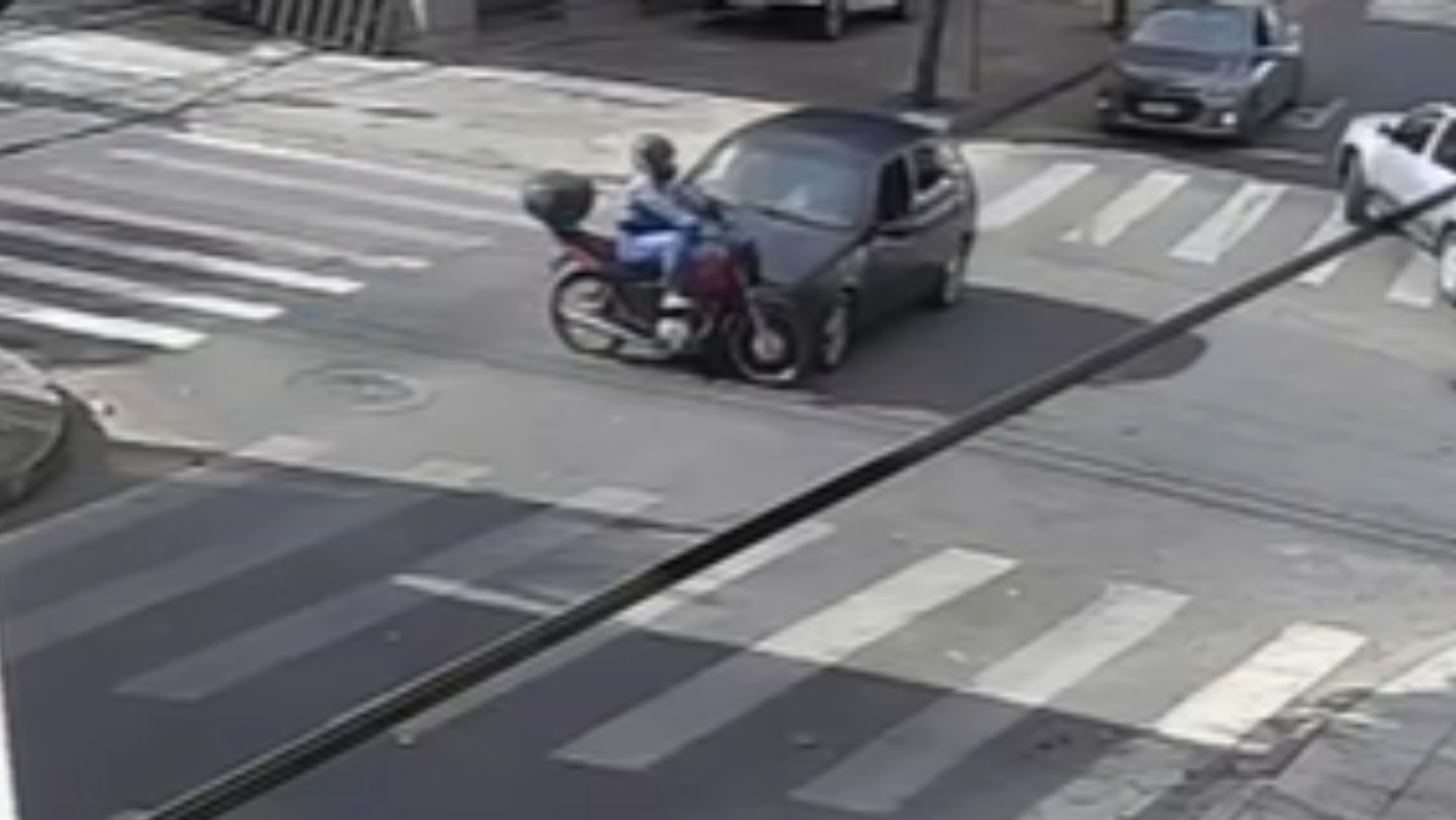 Batida ocorreu no cruzamento das ruas Gonçalves Magalhães e Visconde de Taunay