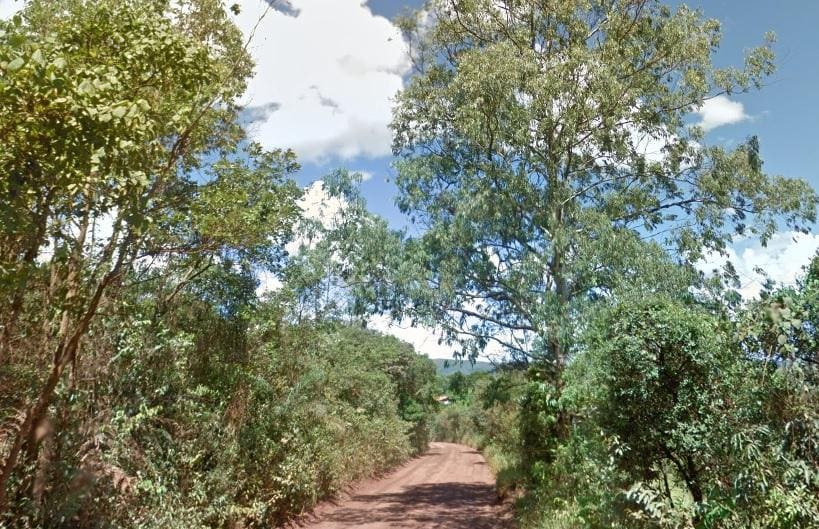 Homem é assassinado a tiros e corpo deixado em estrada de Sabará