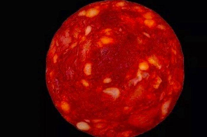 Imagem originalmente publicada como estrela próxima ao sol se tratava, na verdade, de imagem de um salame cortado