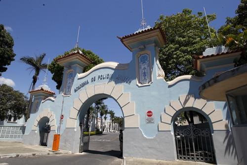 Ele foi preso quando chegava para trabalhar na Academia de Polícia Militar, no Prado