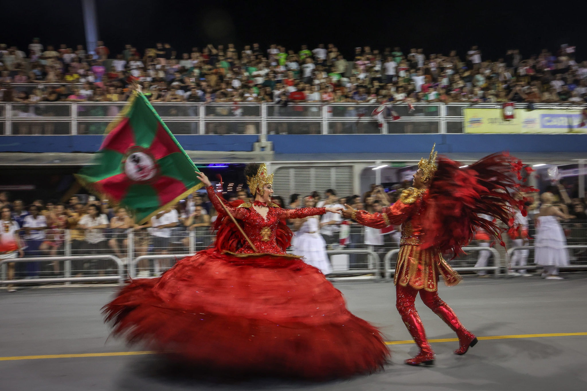 Barroca Zona Sul, do grupo especial do Carnaval de SP, com o enredo 'Os Nove Oruns de Iansã', que conta a história da orixá no Sambódromo do Anhembi no primeiro dia de carnaval das escolas de samba de São Paulo