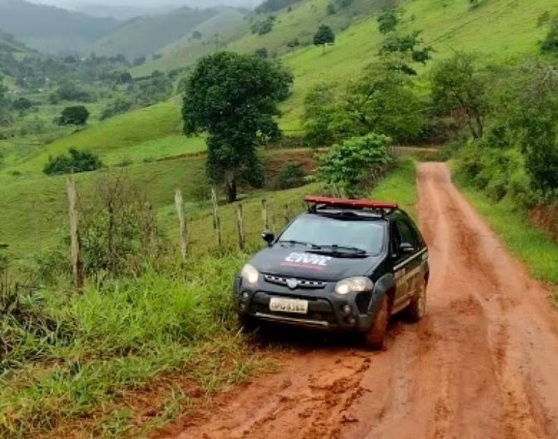Polícia prendeu homem em Águas Formosas