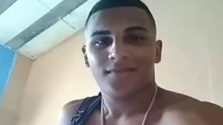 Tauã de Oliveira Francisco, conhecido como Tubarão