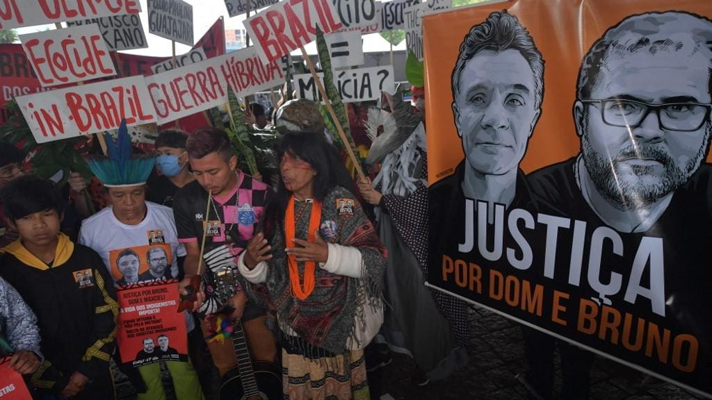 Indígenas guarani e ativistas ambientais protestam em São Paulo por causa do pelo assassinato do jornalista britânico Dom Phillips e do indigenista brasileiro Bruno Pereira