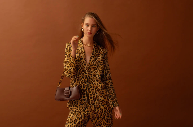 Estampa de animal print pode ser uma boa opção para o inverno 