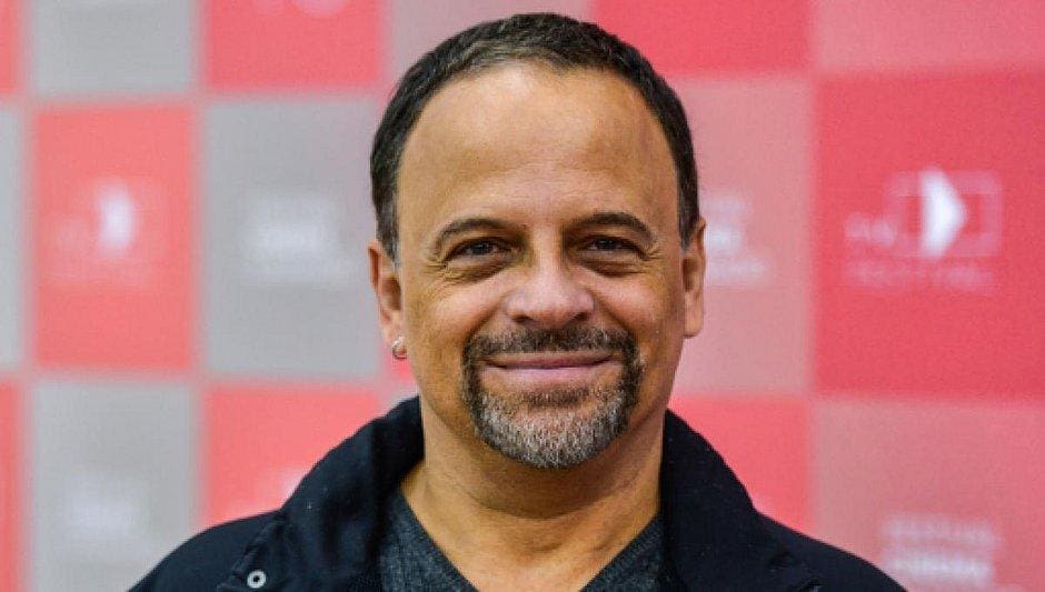 O ator Marcos Breda