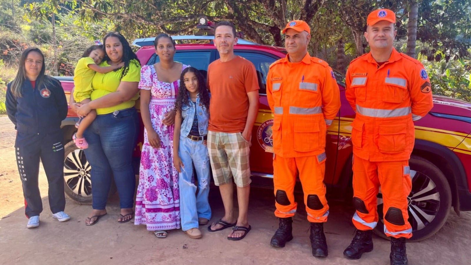 Luana Soares Peixoto, de 10 anos, salvou a vida da amiguinha, Alice Valentina, de três anos